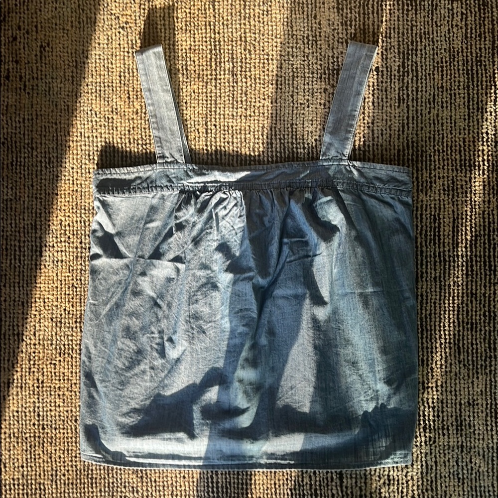 Chambray GAP Sleeveless Top